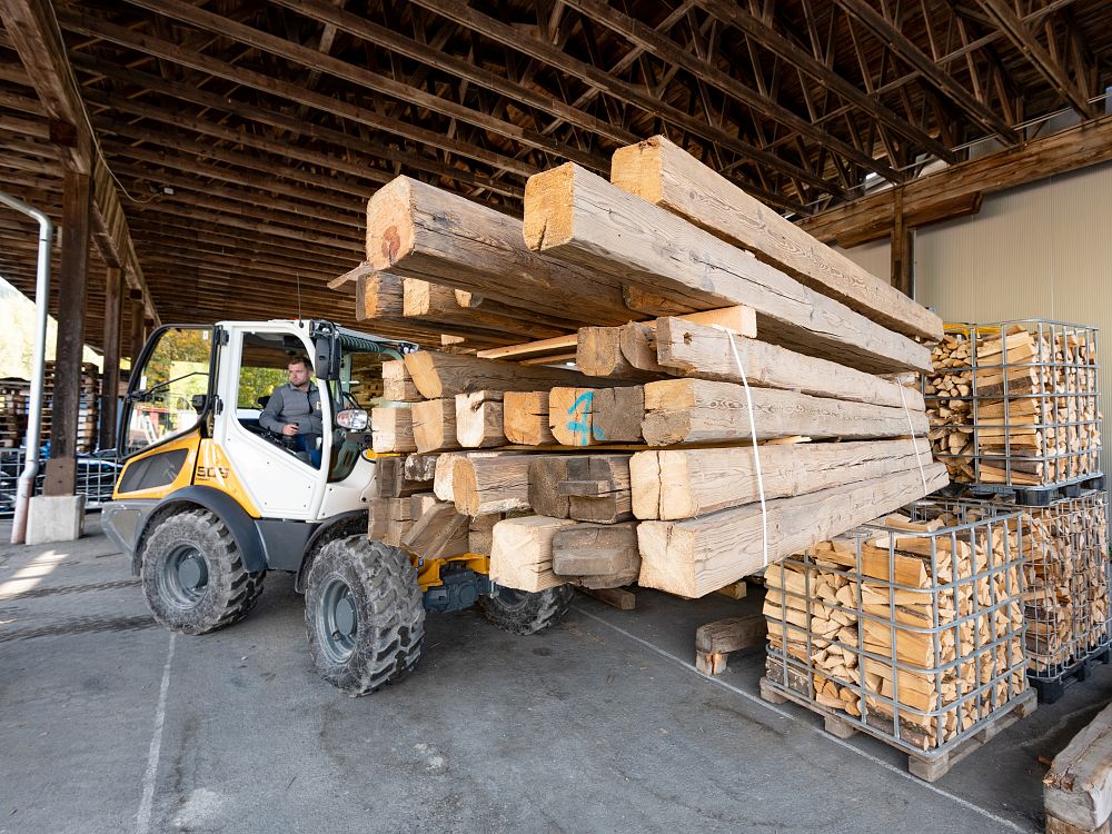 grittlmuehle-brixentalerstrasse-17-brixen-10-2024-holzhandel