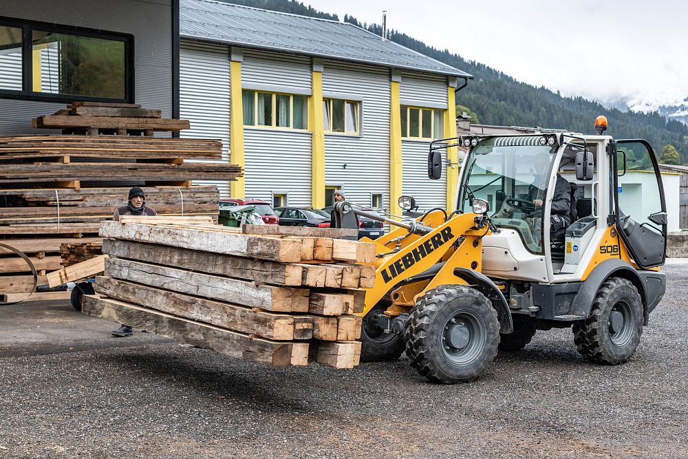 grittlmuehle-brixentalerstrasse-17-brixen-10-2025-holzhandel-1-1