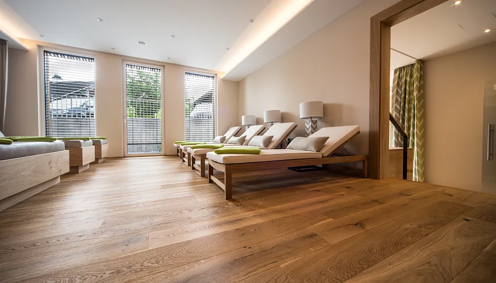 Akzent Eiche_Rustikal_Geb_Natur geölt_06