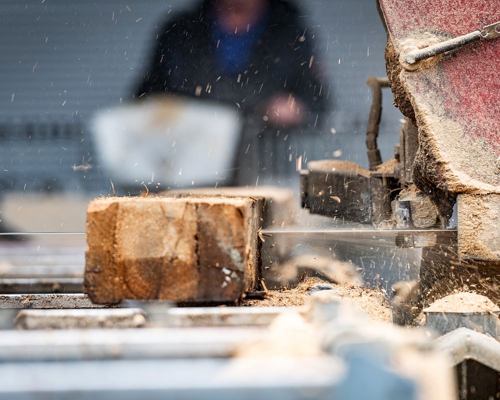 Grittlmuehle_Brixentalerstrasse_17_Brixen_10_2025_Holzhandel_6