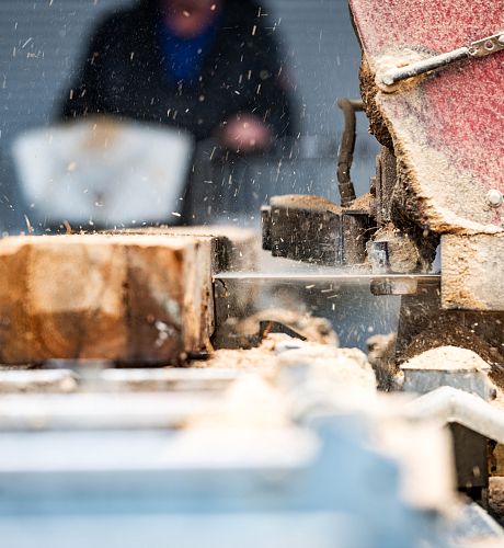 grittlmuehle-brixentalerstrasse-17-brixen-10-2025-holzhandel-5-2